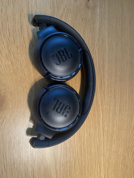 Продам навушники JBL (оригінал)