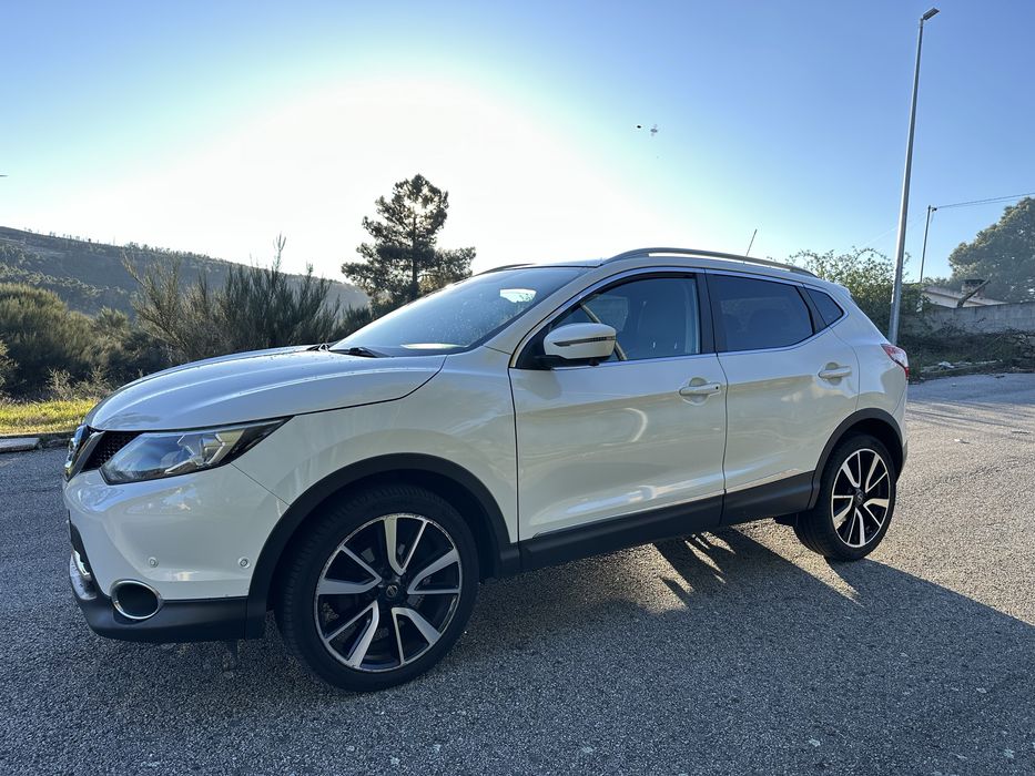 Nissan Qashqai Tekna Premium Apenas 125 mil kms