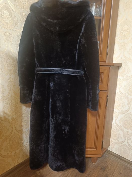 Шуба с цигейки натуральная