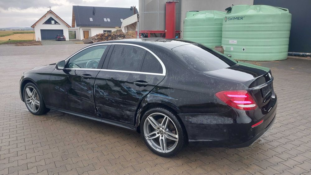 Mercedes benz e350d v6 w213 amg 4matic 9g