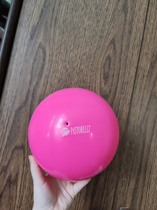 Мяч для художественной гимнастики Pastorelli 18