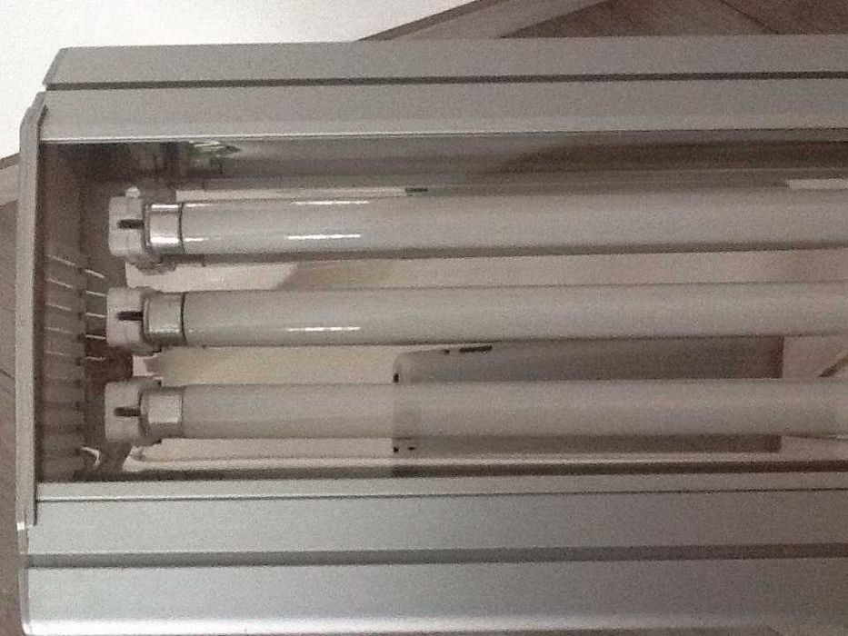Продам подвесной светильник SunSun HSD 3*54 Вт Т5