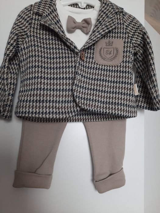 Новий костюмчик для хлопчика