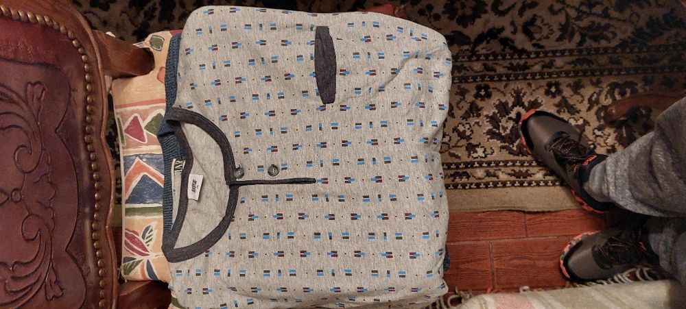 Roupa de homem NOVA, sem uso.