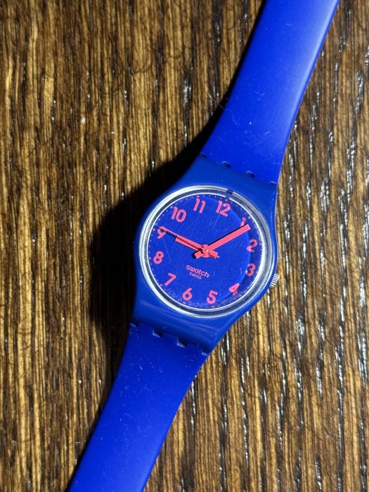 Zegarek Swatch granatowo-różowy podwojny pasek