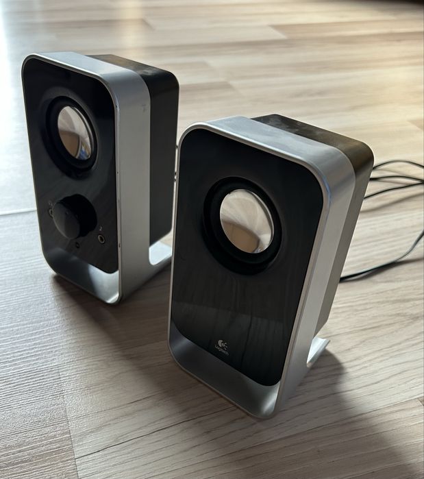 Logitech LS11  głośniki czarne