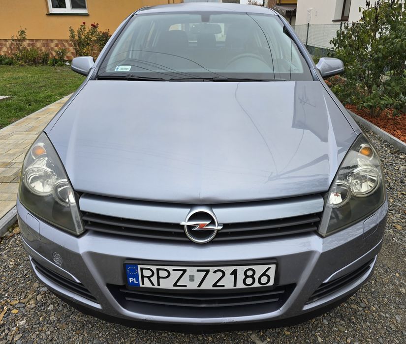 Opel Astra H 1.6