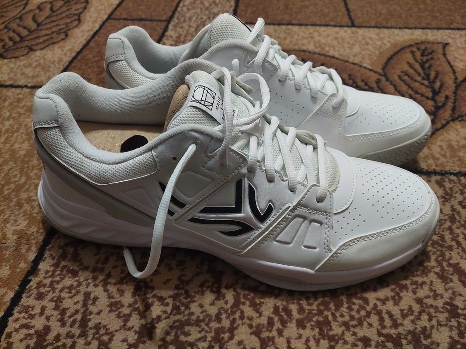 Кросівки Decathlon р-р 47,устілка 30,5