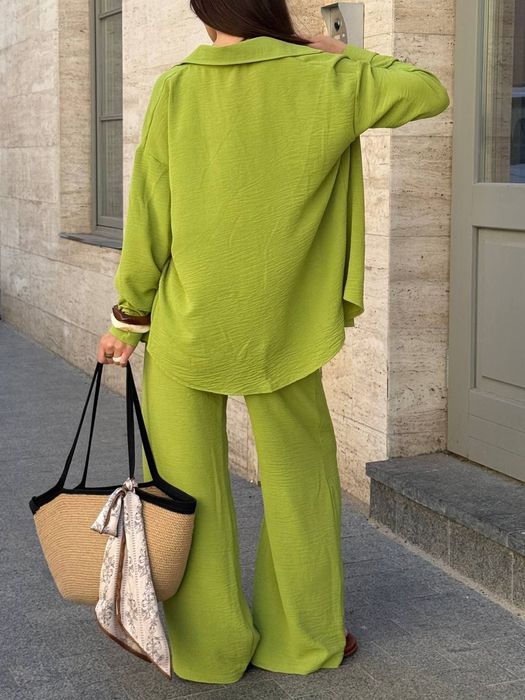 Костюм жіночий трійка