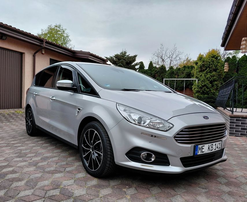 Ford S-Max