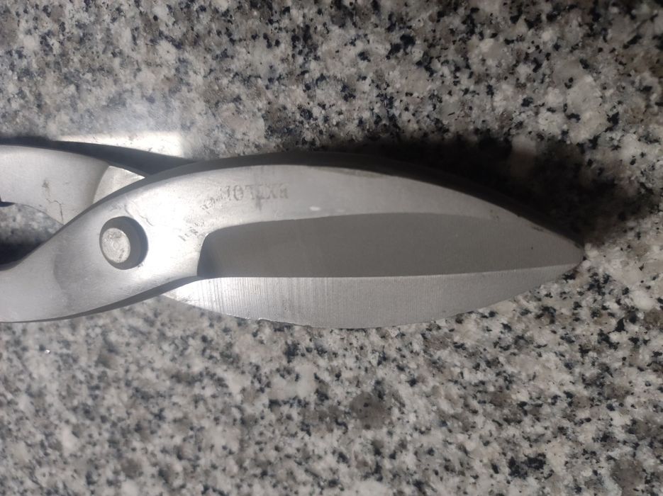 Tesoura cortar chapa