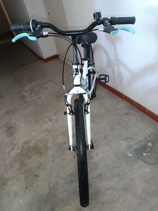 70€ Bicicleta roda 24 excelente pegar e andar