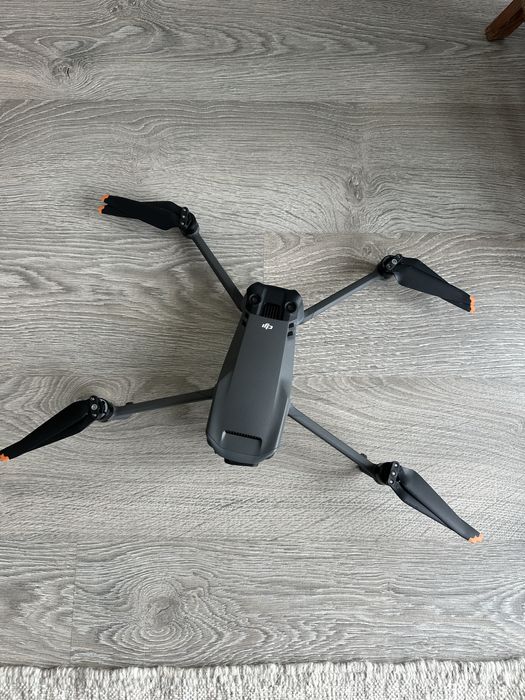 Dji Mavic 3 Classic fly more