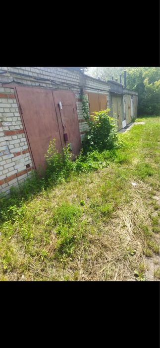 Гараж кирпичный + смотровая яма