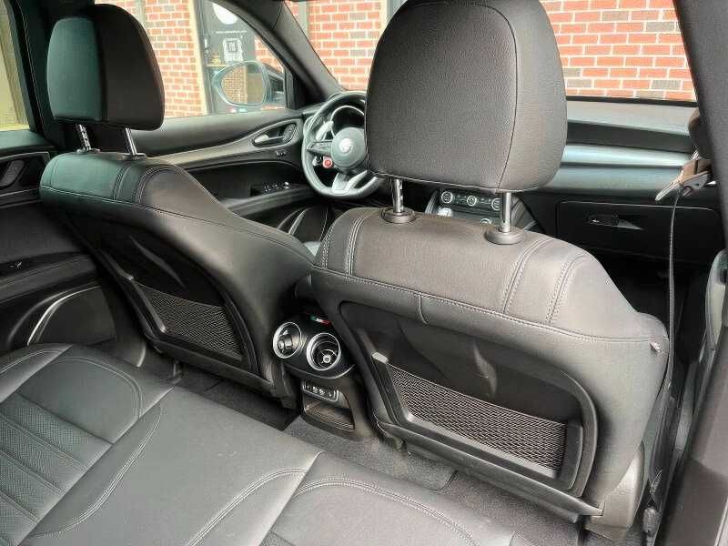 2023 Alfa Romeo Stelvio Veloce