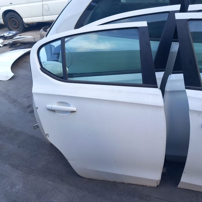 Opel corsa E /porta trás esquerda Anos 2014/2015/2016/2017/2018/2019