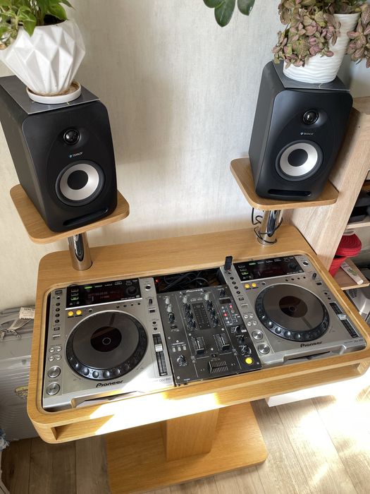 pioneer cdj 400 - Купити музичні інструменти - Ціна на OLX.ua