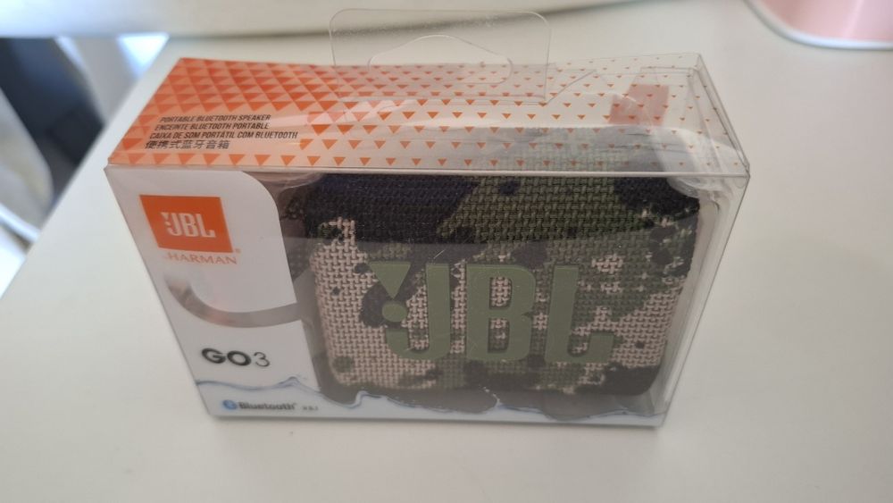 Coluna portátil JBL go