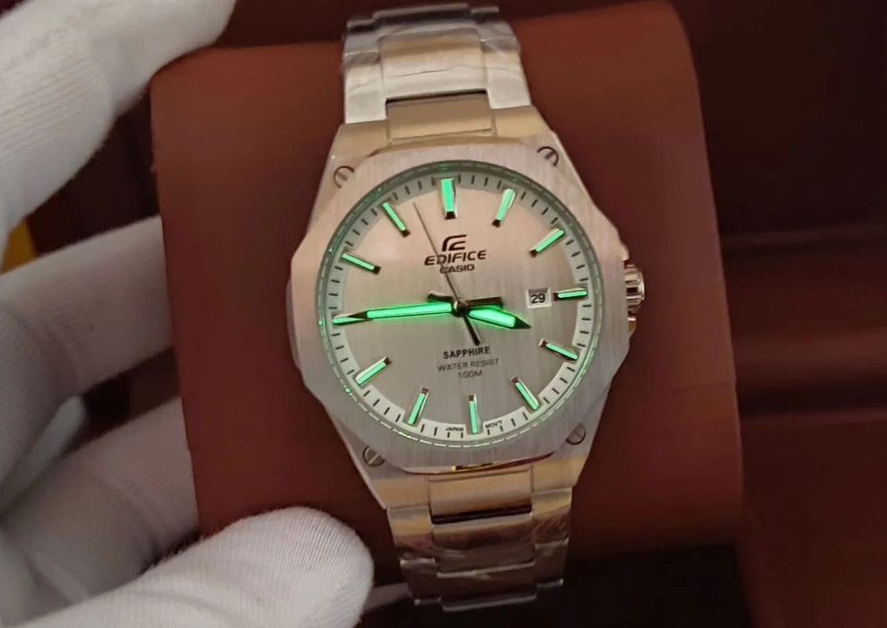 Мужские наручные часы Casio Edifice EFR-S108D
