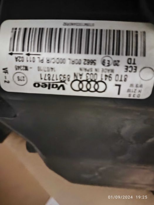 Ótica xenon esquerda Audi A5 8T0