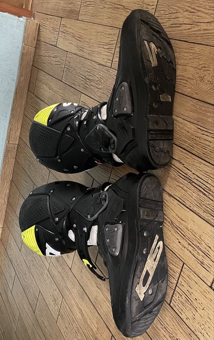 Buty Sidi Crossfire 3 srs zapinane na rzepu i klamry
