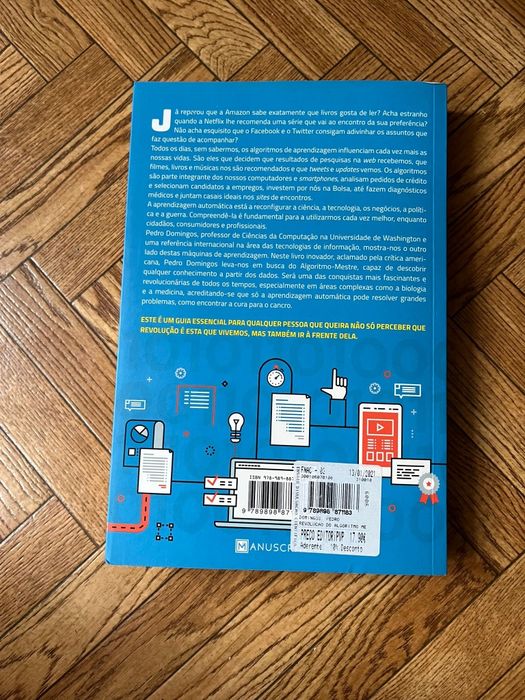 Livro "A revolução do algoritmo mestre, como a aprendizagem automática está a mudar o mundo" Pedro Domingos 10ª edição