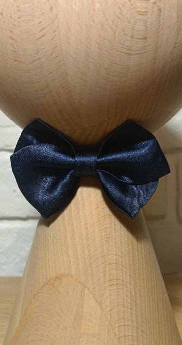 Granatowa satynowa muszka 9 cm