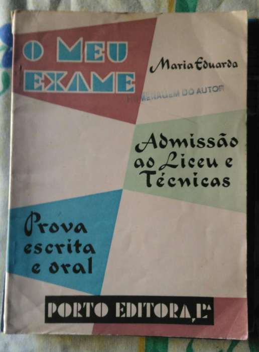 Livros escolares antigos