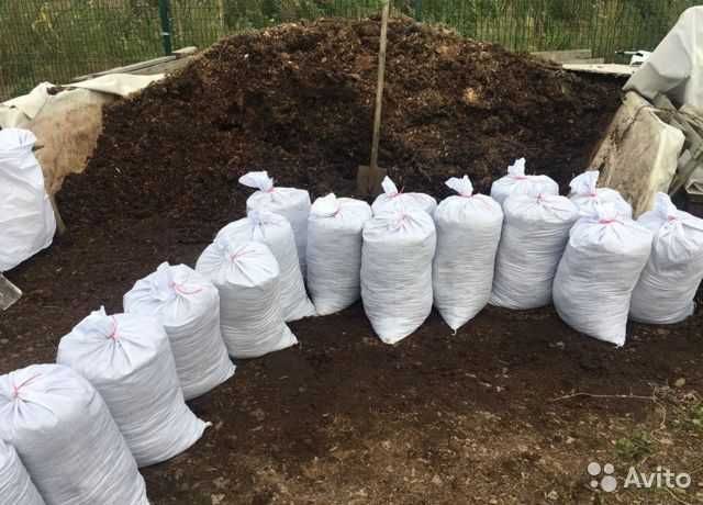 Торф перегній компост чорнозем  для огорода та саду
