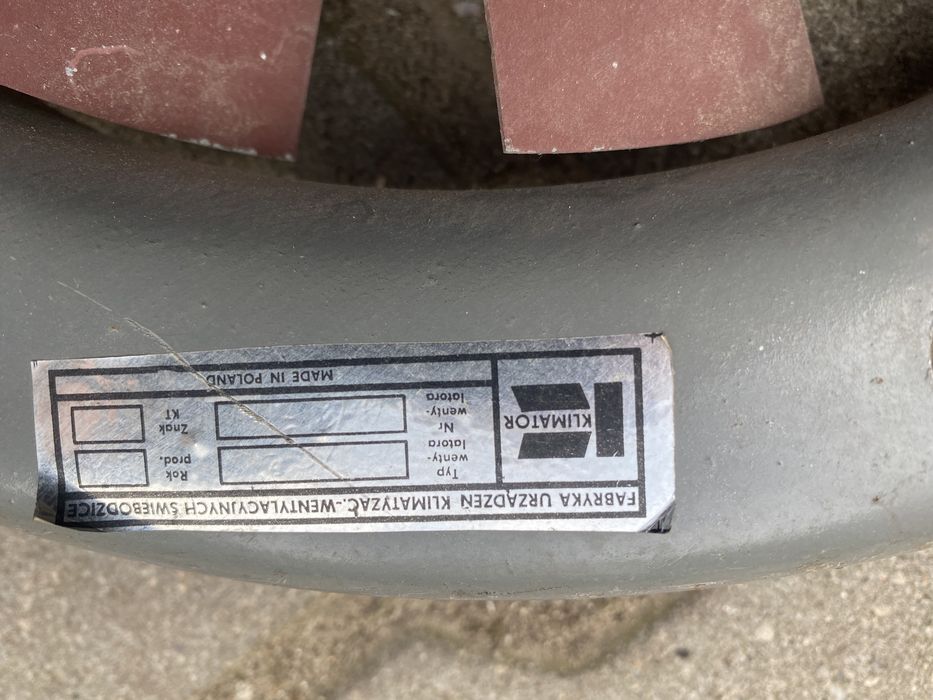 Wentylator ścienny jednofazowy