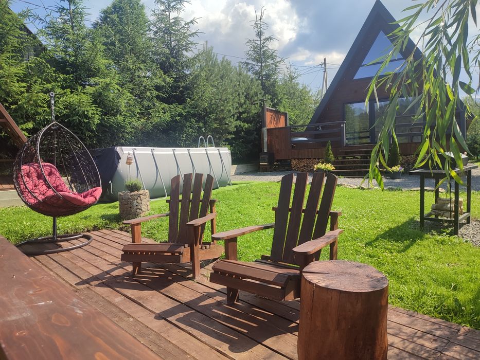 Оренда котеджу в стилі A-frame в Карпатах