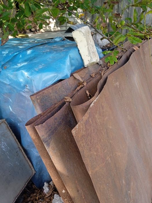 Жесть покрівельна