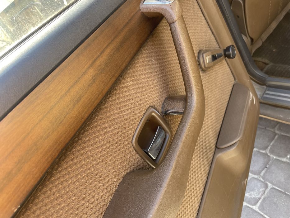 Bmw 7 e23 дві шт не завершений проект