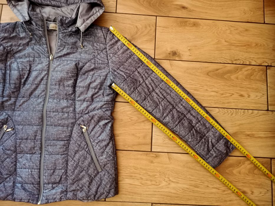 Kurtka damska, dziewczęca szara. Rozm. 42 Firmy Jawal. Produkt polski