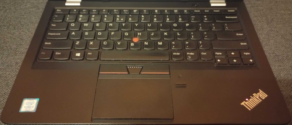 Laptop LENOVO ThinkPad Intel Core i3 4x2,4GHz 16GB RAM DDR4 1TB SSD
