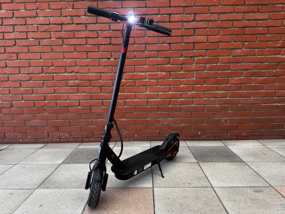 Bezpieczna Hulajnoga Elektryczna ZWheel 350W 30km 10Ah Super PREZENT