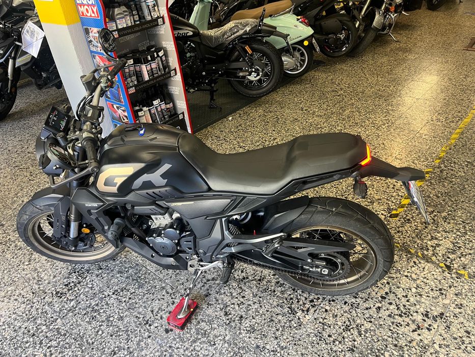 Zontes ZT 350 GK de 2023 Optimo estado, Fiavel e Economica, Garantia