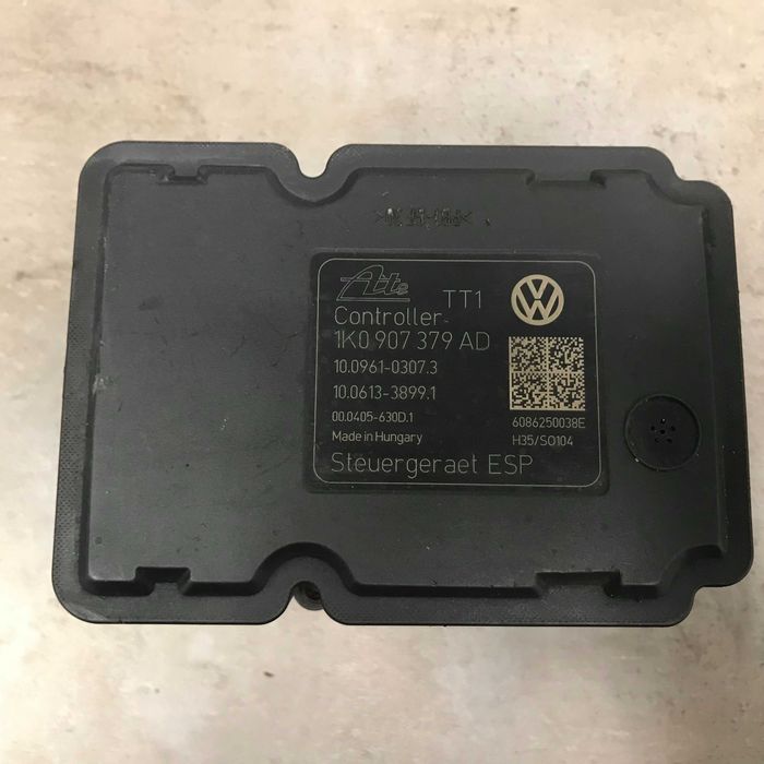 Regeneracja naprawa sterownik pomp ABS VW 1K0.614.517.bd 1K0.907.379ad