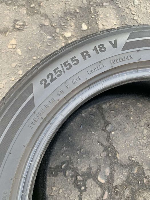 Шини 225/55 R18 Continental 2022 рік,6,5/7 мм