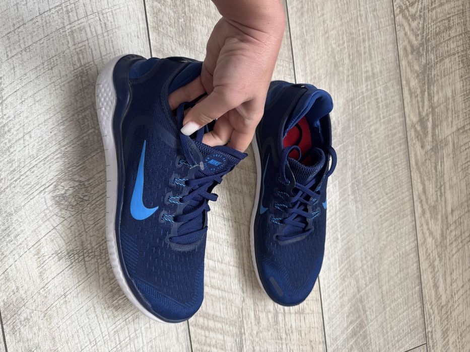 Nike Free  Rn ( 43 p ) 27.5 cm