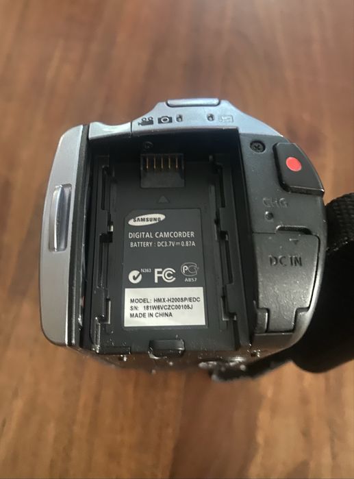 Kamera Samsung HMX-H200 + Karta 16GB (Stan Idealny)