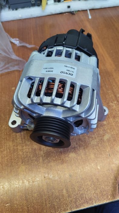 Генератор Fiat Grande Punto 90А Denso DAN519