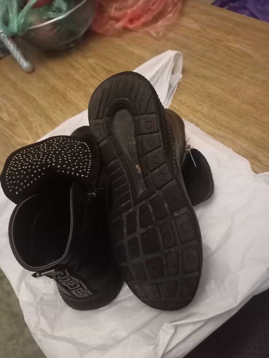 Черевики для дівчинки, розмір 37, б/у