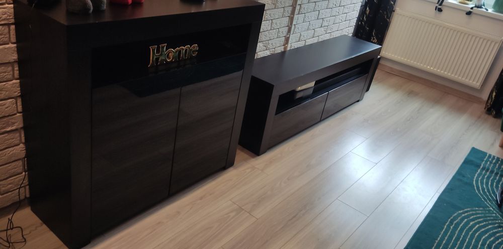 Zestaw  mebli komoda + szafka RTV...Rezerwacja  29.12