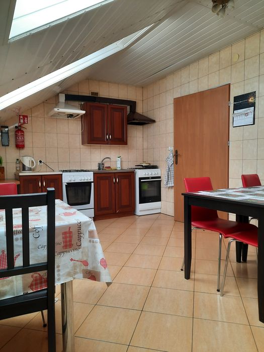 Noclegi-pokoje pracownicze