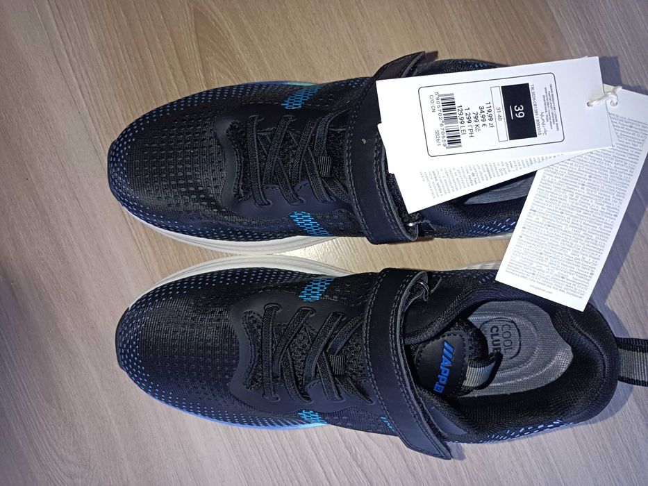 Nowe buty sportowe chłopięce, czarne cool club smyk 39