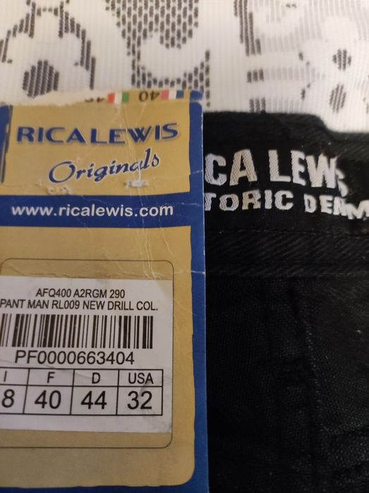 Spodnie  Rica Levis nowe
