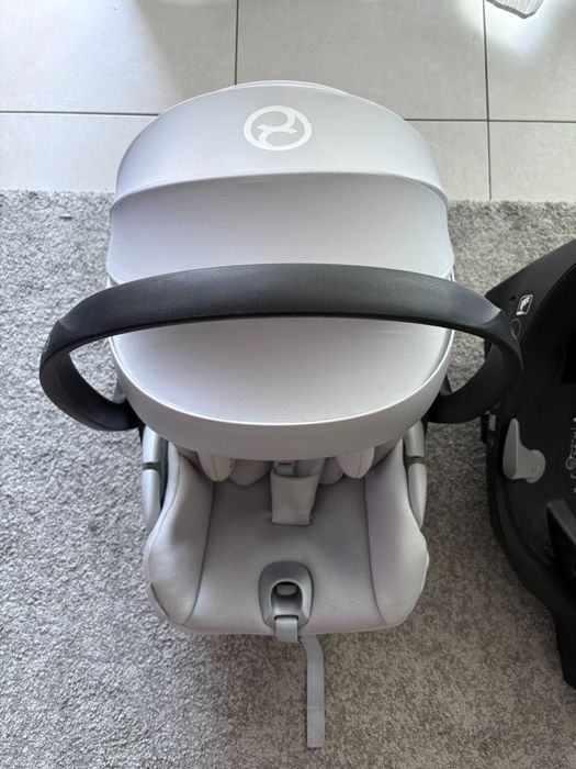 CYBEX Cloud T i-Size + Base T