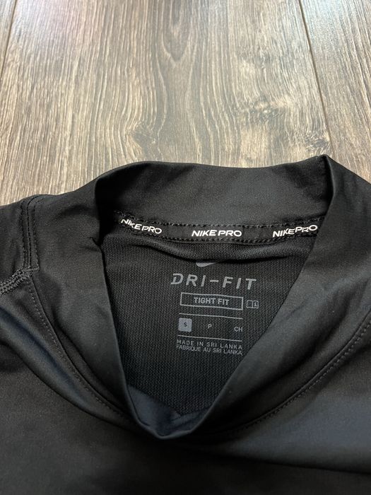 Рашград компресійна кофта Nike Pro