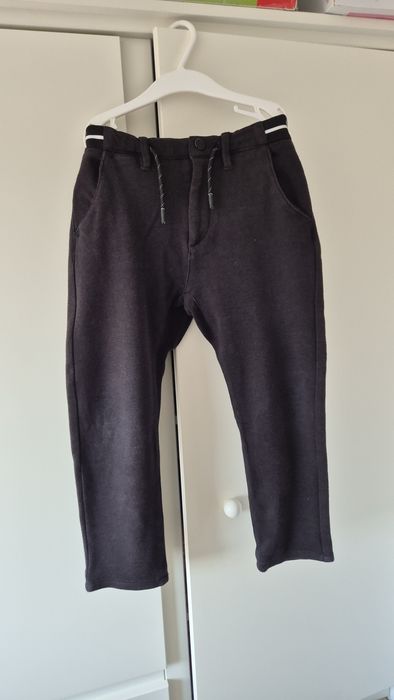 Eleganckie spodnie Zara, rozm. 128